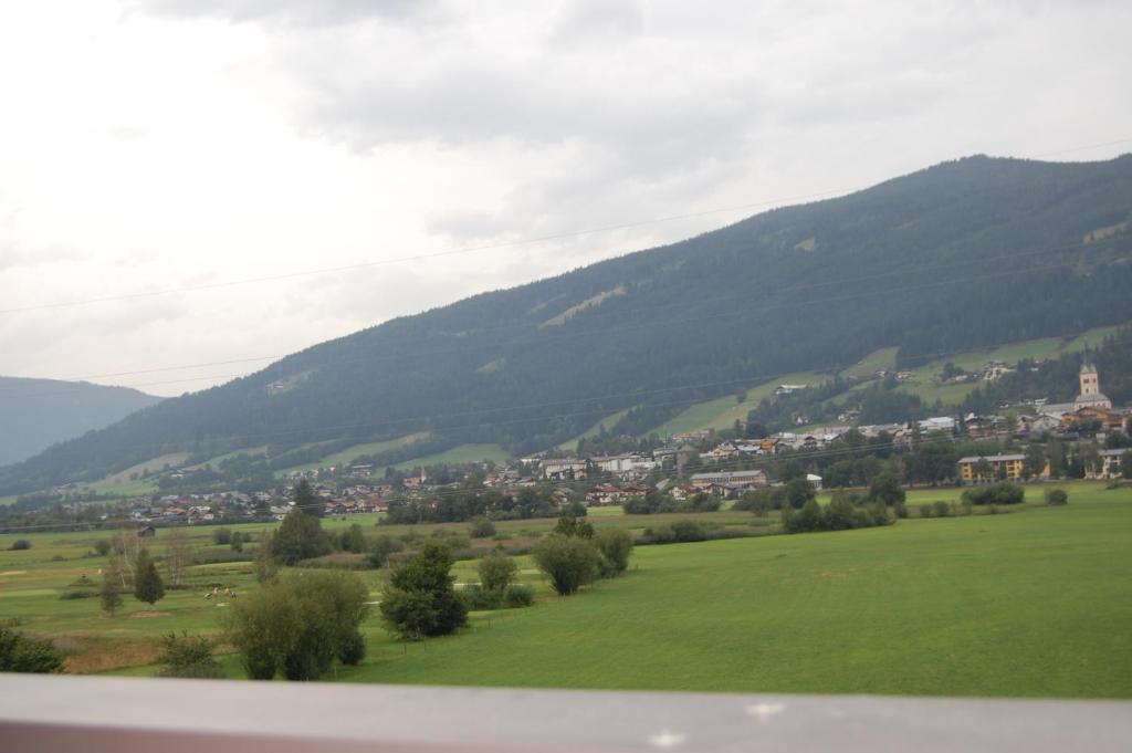 Haus Koessler Hotell Radstadt Rum bild